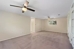 4111 Everest Ln, Austin, TX 78727 - Photo 15