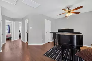 516 Palmilla St, Leander, TX 78641 - Photo 13