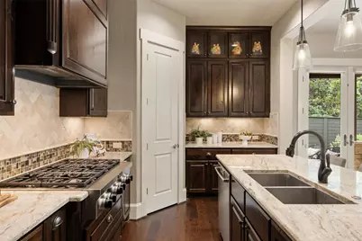 3807 Toro Canyon Road #8, Austin, TX 78746 - Photo 11
