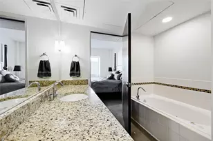 800 Brazos St, Austin, TX 78701 - Photo 19