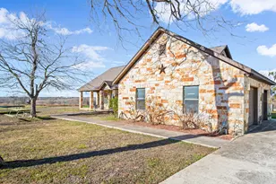 19700 Engelmann Ln, Manor, TX 78653 - Photo 5