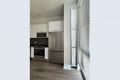 800 Embassy Drive #505, Austin, TX 78702 - Photo 3