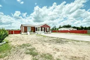 181 Pasadera Dr, Elgin, TX 78621 - Photo 7