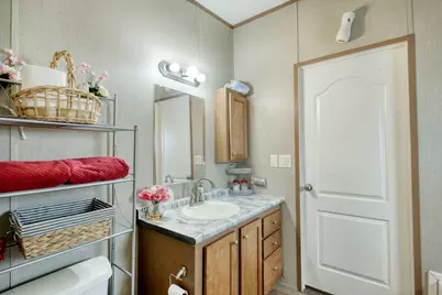 181 Pasadera Drive, Elgin, TX 78621 - Photo 21