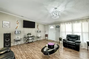 181 Pasadera Dr, Elgin, TX 78621 - Photo 9