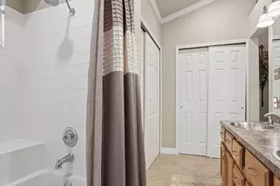 12924 Widge Dr, Austin, TX 78727 - Photo 15