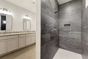 406 W Avenue C, Copperas Cove, TX 76522 - Photo 15