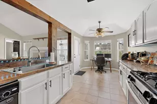 15104 Mimebark Way, Austin, TX 78724 - Photo 11