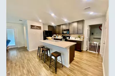 110 W Point Way, Elgin, TX 78621 - Photo 7