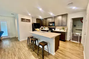 110 W Point Way, Elgin, TX 78621 - Photo 7