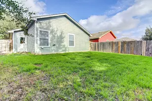 7505 Aspen Brook Dr, Austin, TX 78744 - Photo 17