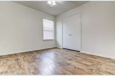 7505 Aspen Brook Drive, Austin, TX 78744 - Photo 11