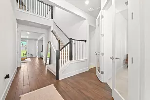 7710 Ellas Inlt Dr, Austin, TX 78744 - Photo 5