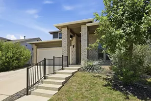 7710 Ellas Inlt Dr, Austin, TX 78744 - Photo 3