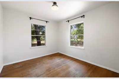 1609 Larkwood Drive, Austin, TX 78723 - Photo 27