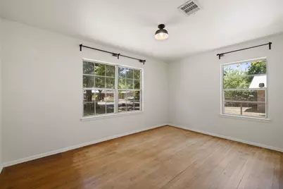 1609 Larkwood Drive, Austin, TX 78723 - Photo 27