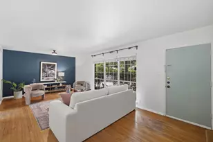 1609 Larkwood Dr, Austin, TX 78723 - Photo 17