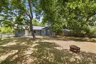 1609 Larkwood Dr, Austin, TX 78723 - Photo 9