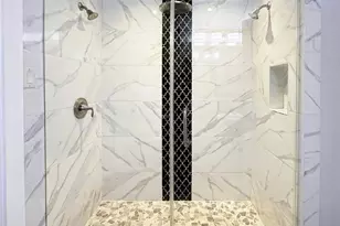 2931 E 12th St, Austin, TX 78702 - Photo 7