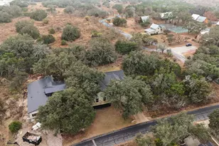 103 Kendall Dr, Spicewood, TX 78669 - Photo 33