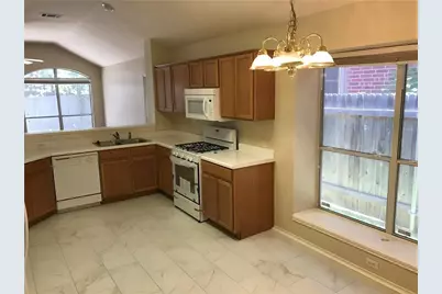 10309 Broomflower Drive, Austin, TX 78739 - Photo 15