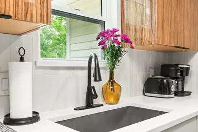 11807 Oakwood Drive, Austin, TX 78753 - Photo 15