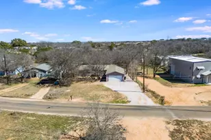 6257 River Oaks Dr, Kingsland, TX 78639 - Photo 19