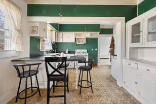 401 S Love Ave, Florence, TX 76527 - Photo 11