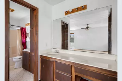 401 S Love Avenue, Florence, TX 76527 - Photo 31