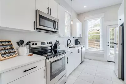 1317 Newning Avenue, Austin, TX 78704 - Photo 9