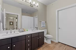1900 Barton Springs Rd, Austin, TX 78704 - Photo 15