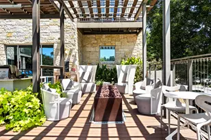 1900 Barton Springs Rd, Austin, TX 78704 - Photo 21
