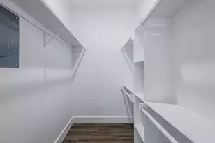 114 E 31st St, Austin, TX 78705 - Photo 17