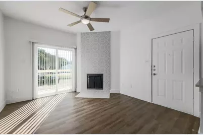 114 E 31st Street #314, Austin, TX 78705 - Photo 3