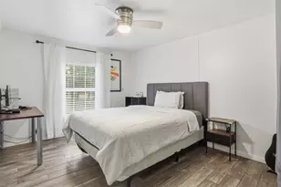 305 Saratoga Springs Cove, Liberty Hill, TX 78642 - Photo 17