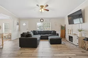 305 Saratoga Springs Cove, Liberty Hill, TX 78642 - Photo 7