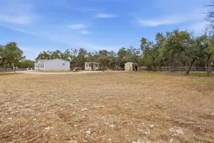 305 Saratoga Springs Cove, Liberty Hill, TX 78642 - Photo 27