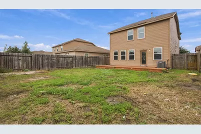 1524 Treeta Trail, Kyle, TX 78640 - Photo 35
