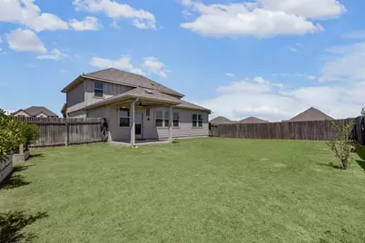 718 Sassafras Street, Hutto, TX 78634 - Photo 23