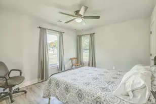 2403 Belaire E Ln, Granite Shoals, TX 78654 - Photo 23