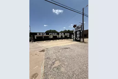 211 S US Highway 281, Johnson City, TX 78636 - Photo 1