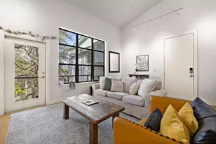 907 Duncan Ln, Austin, TX 78705 - Photo 5