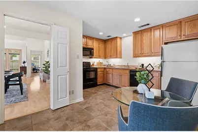 407 Towne Park Trail, Austin, TX 78751 - Photo 3