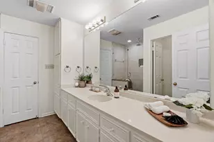 407 Towne Park Trail, Austin, TX 78751 - Photo 23