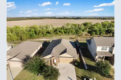 117 Liard River Road, Hutto, TX 78634 - Photo 3