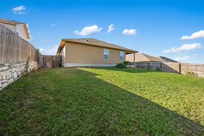 117 Liard River Road, Hutto, TX 78634 - Photo 39