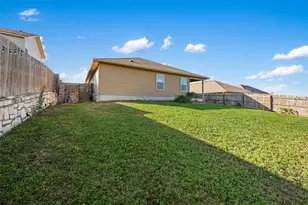 117 Liard River Rd, Hutto, TX 78634 - Photo 39