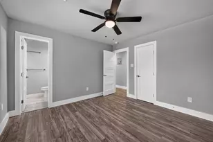 2321 Lakehurst Dr, Austin, TX 78744 - Photo 13