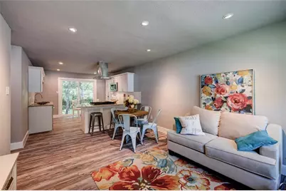 2321 Lakehurst Drive, Austin, TX 78744 - Photo 5