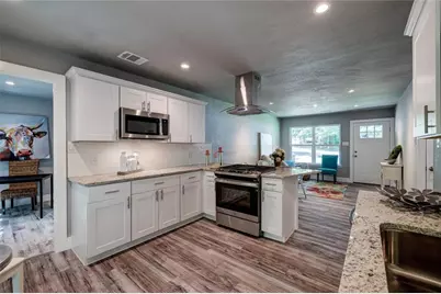 2321 Lakehurst Drive, Austin, TX 78744 - Photo 3